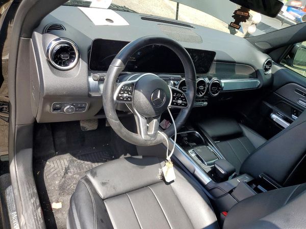 2020 MERCEDES-BENZ GLB