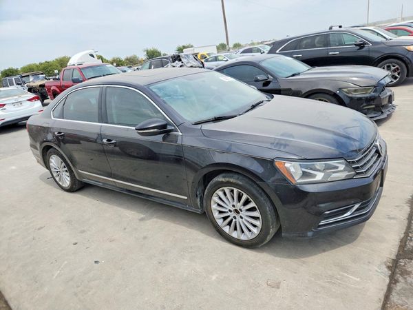 2017 VOLKSWAGEN PASSAT