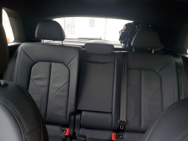 2022 AUDI Q3 quattro Premium