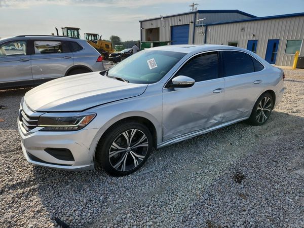 2021 VOLKSWAGEN PASSAT