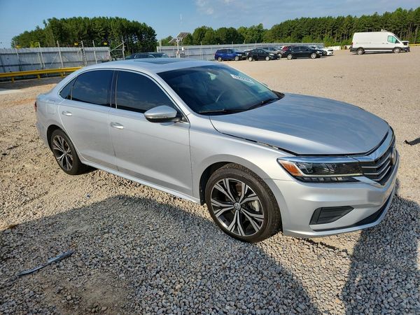 2021 VOLKSWAGEN PASSAT