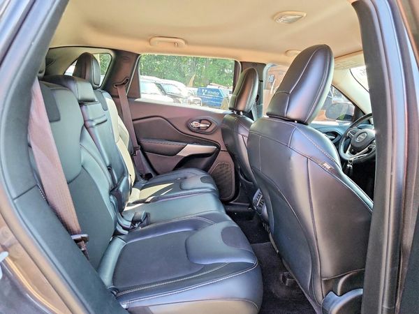 2018 JEEP CHEROKEE