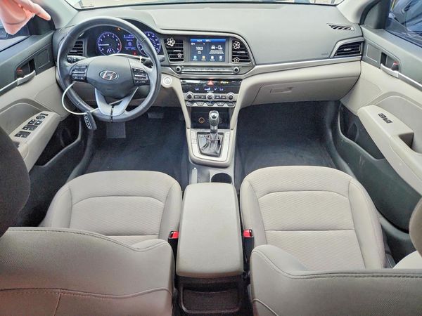 2020 HYUNDAI ELANTRA