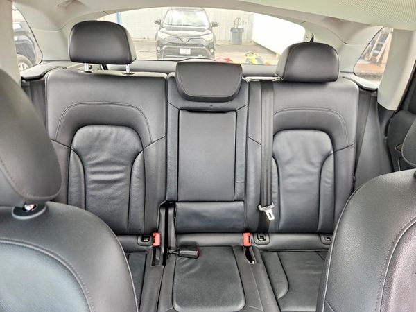 2016 AUDI Q5 quattro Premium Plus