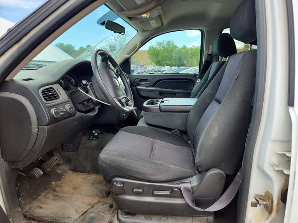 2013 CHEVROLET TAHOE
