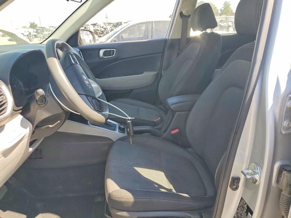 2020 HYUNDAI VENUE SEL, Denim