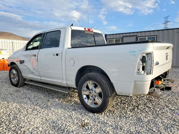 2019 RAM 1500 CLASSIC SLT