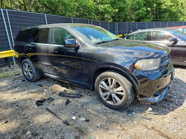 2013 DODGE DURANGO SXT