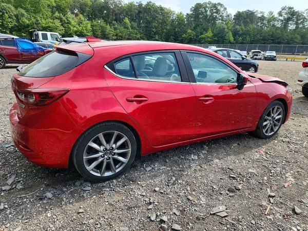 2018 MAZDA 3 Grand Touring
