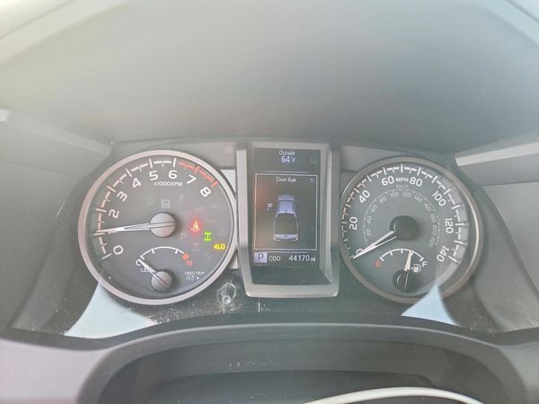 2020 TOYOTA TACOMA SR5