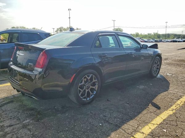 2016 CHRYSLER 300 300S