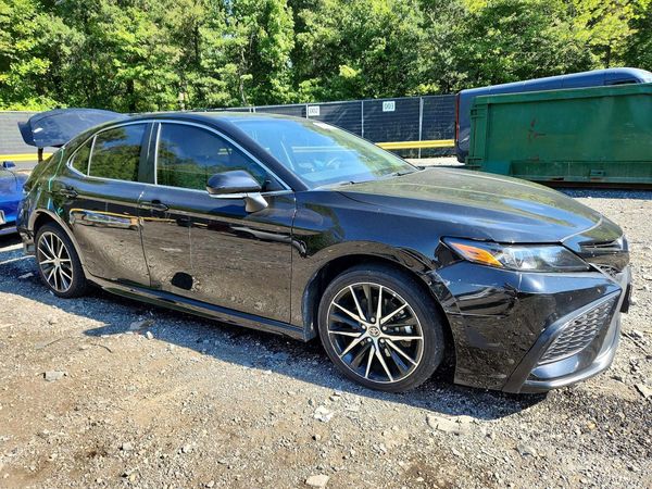 2024 TOYOTA CAMRY