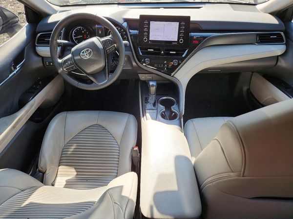 2024 TOYOTA CAMRY