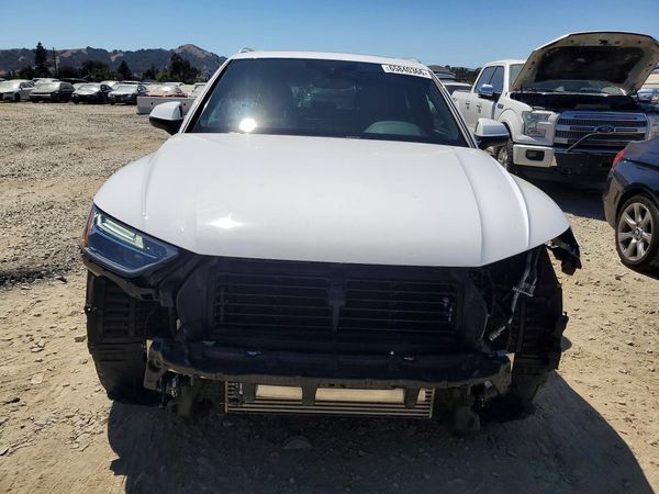 2021 AUDI Q5