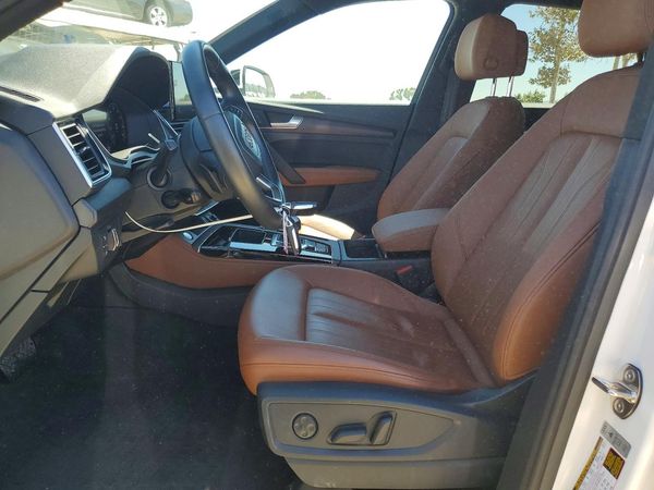2021 AUDI Q5