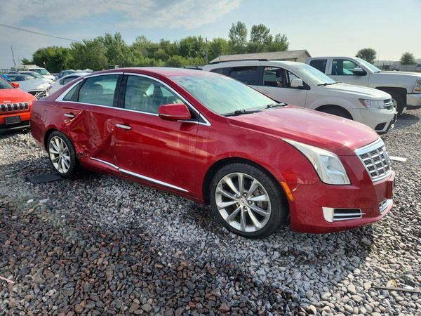 2013 CADILLAC XTS Premium
