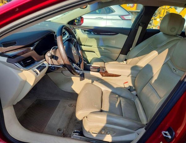 2013 CADILLAC XTS Premium