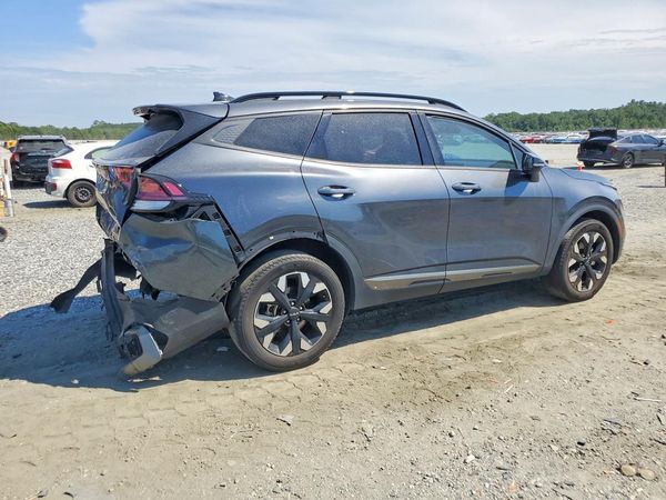 2023 KIA SPORTAGE X-LINE