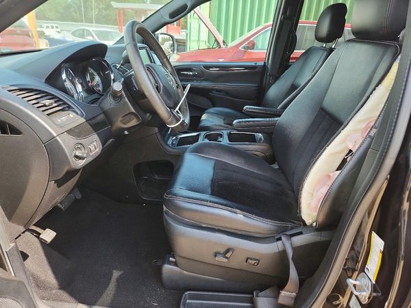 2017 DODGE GRAND CARAVAN