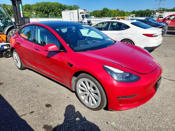 2022 TESLA MODEL 3