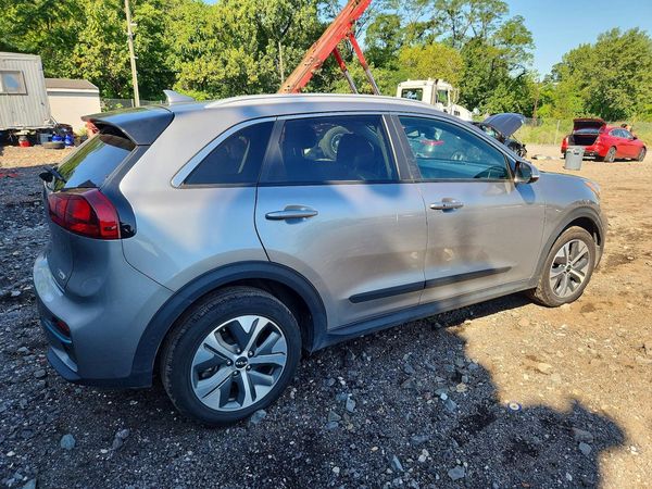 2022 KIA NIRO EV S, EX