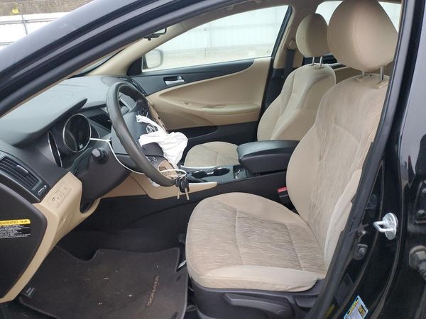 2012 HYUNDAI SONATA