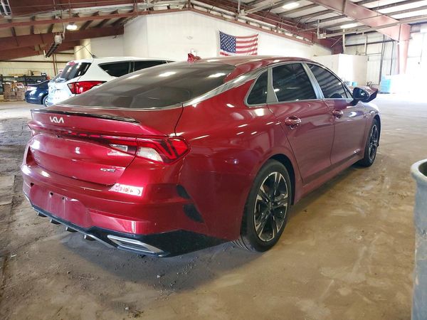 2022 KIA K5