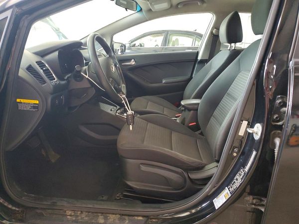 2017 KIA FORTE LX Popular, S