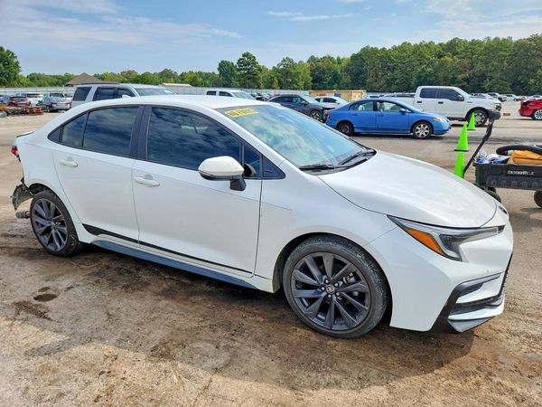 2023 TOYOTA COROLLA SE