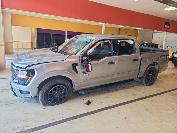 2025 FORD F150