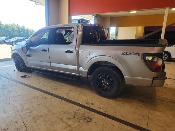 2025 FORD F150