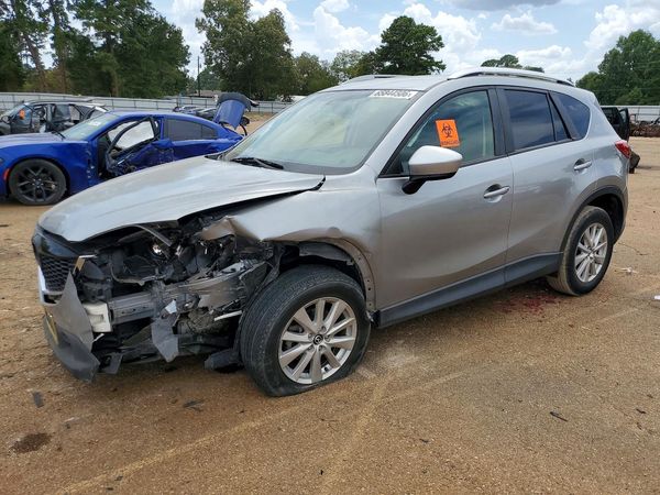 2015 MAZDA CX-5 Sport/GX — Front 3/4