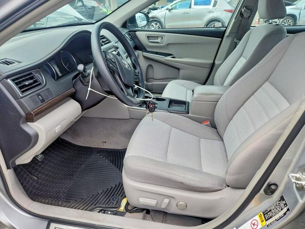 2016 TOYOTA CAMRY