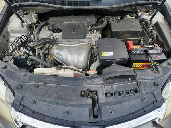 2016 TOYOTA CAMRY