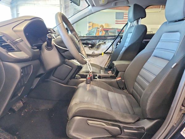 2017 HONDA CRV LX