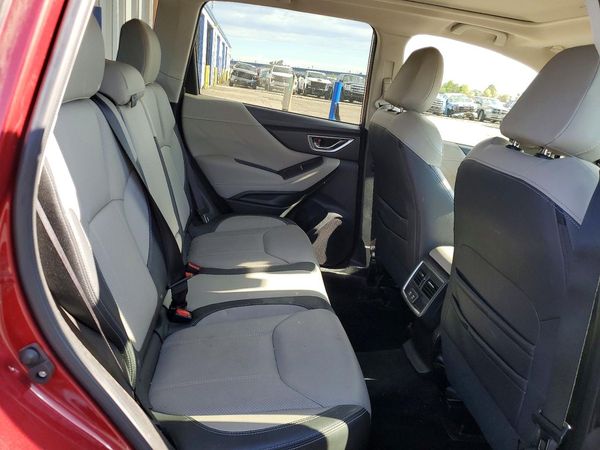 2019 SUBARU FORESTER