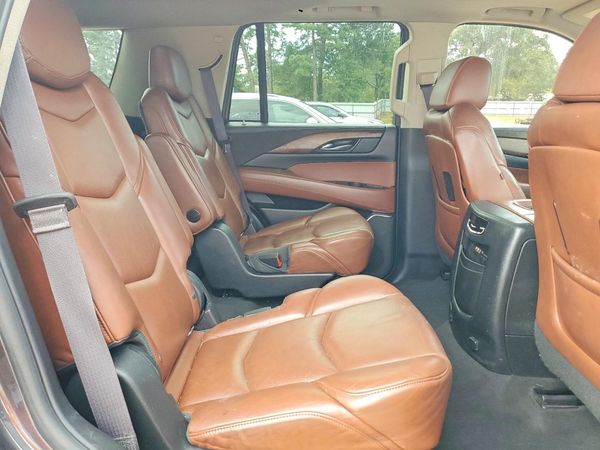 2015 CADILLAC ESCALADE Premium