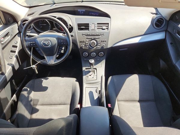 2013 MAZDA 3 Touring/GS