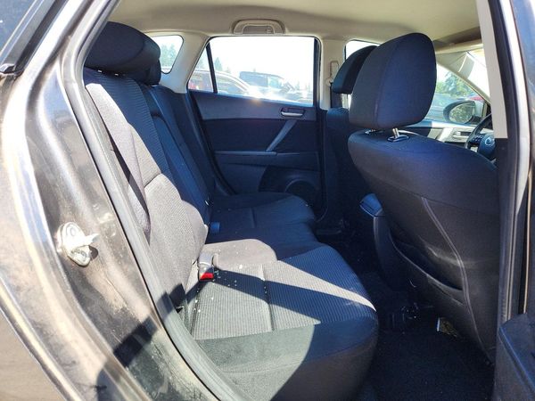 2013 MAZDA 3 Touring/GS