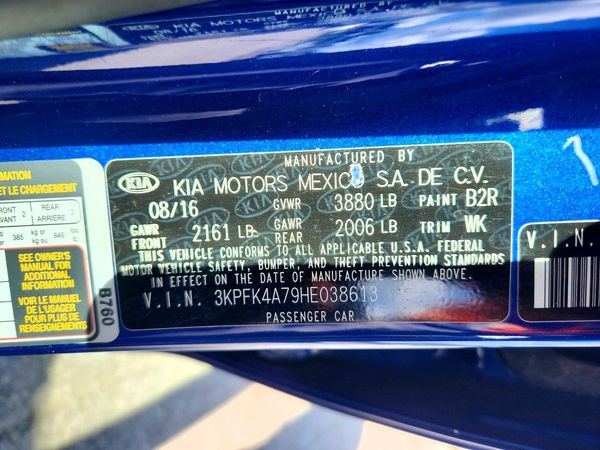 2017 KIA FORTE LX Base