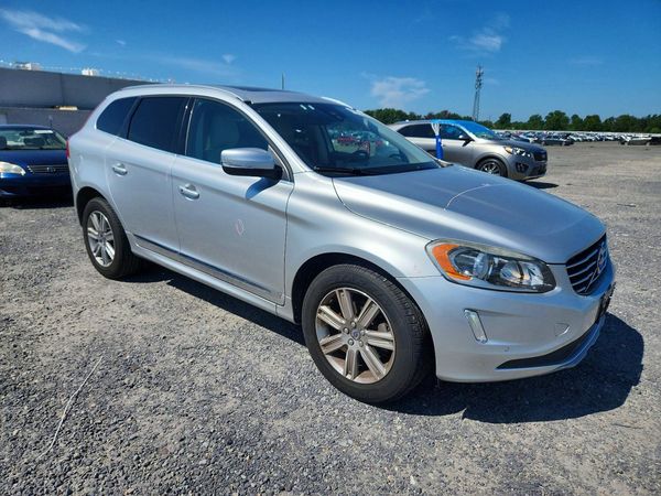 2016 VOLVO XC60