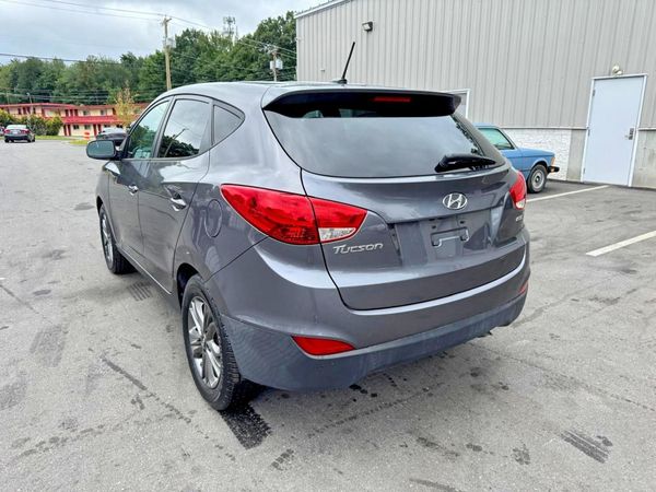 2015 HYUNDAI TUCSON GL (Middle-Low)