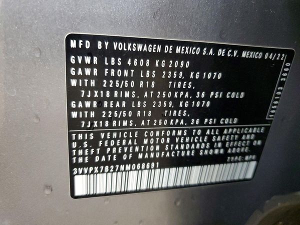 2022 VOLKSWAGEN TAOS