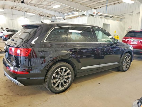 2018 AUDI Q7 quattro Premium Plus