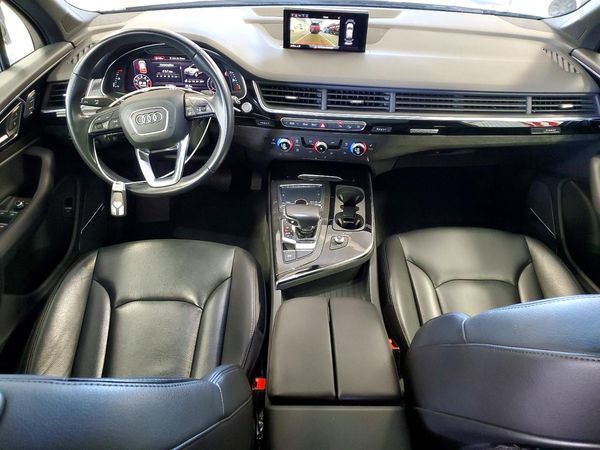 2018 AUDI Q7 quattro Premium Plus