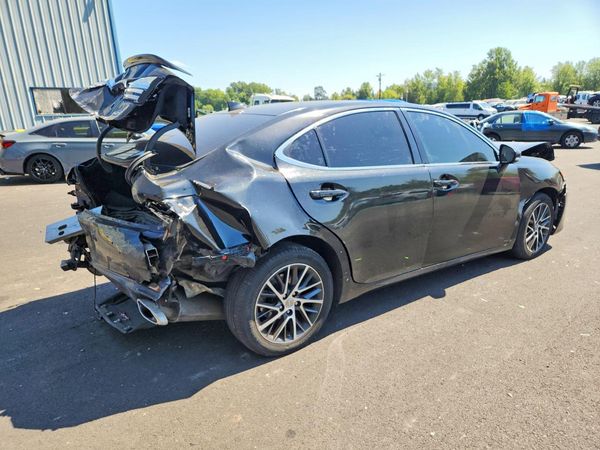 2017 LEXUS ES