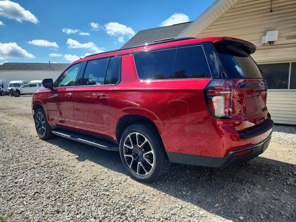2021 CHEVROLET SUBURBAN RST