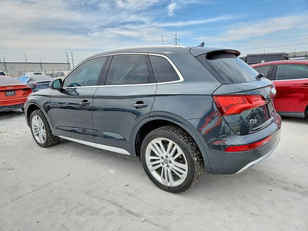 2018 AUDI Q5 quattro Prestige