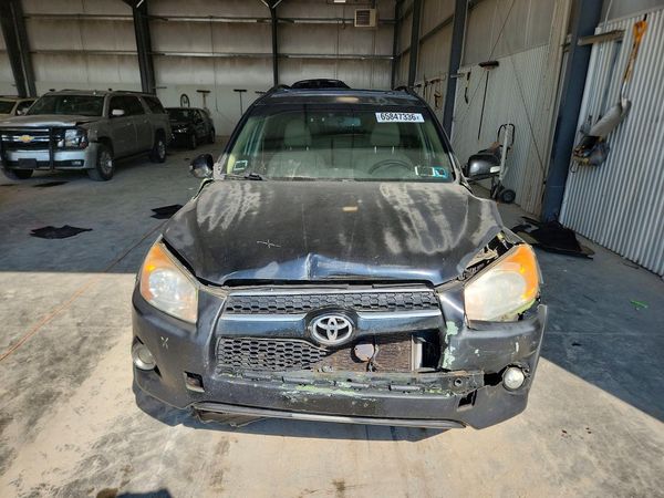 2012 TOYOTA RAV4 High