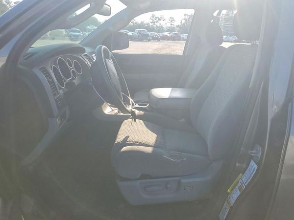 2012 TOYOTA TUNDRA SR5